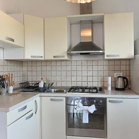 Piccolo Apt2 With Sea View And Private Parking