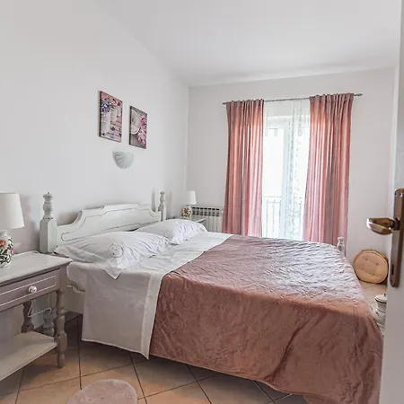 Piccolo Apt2 With Sea View And Private Parking Appartement